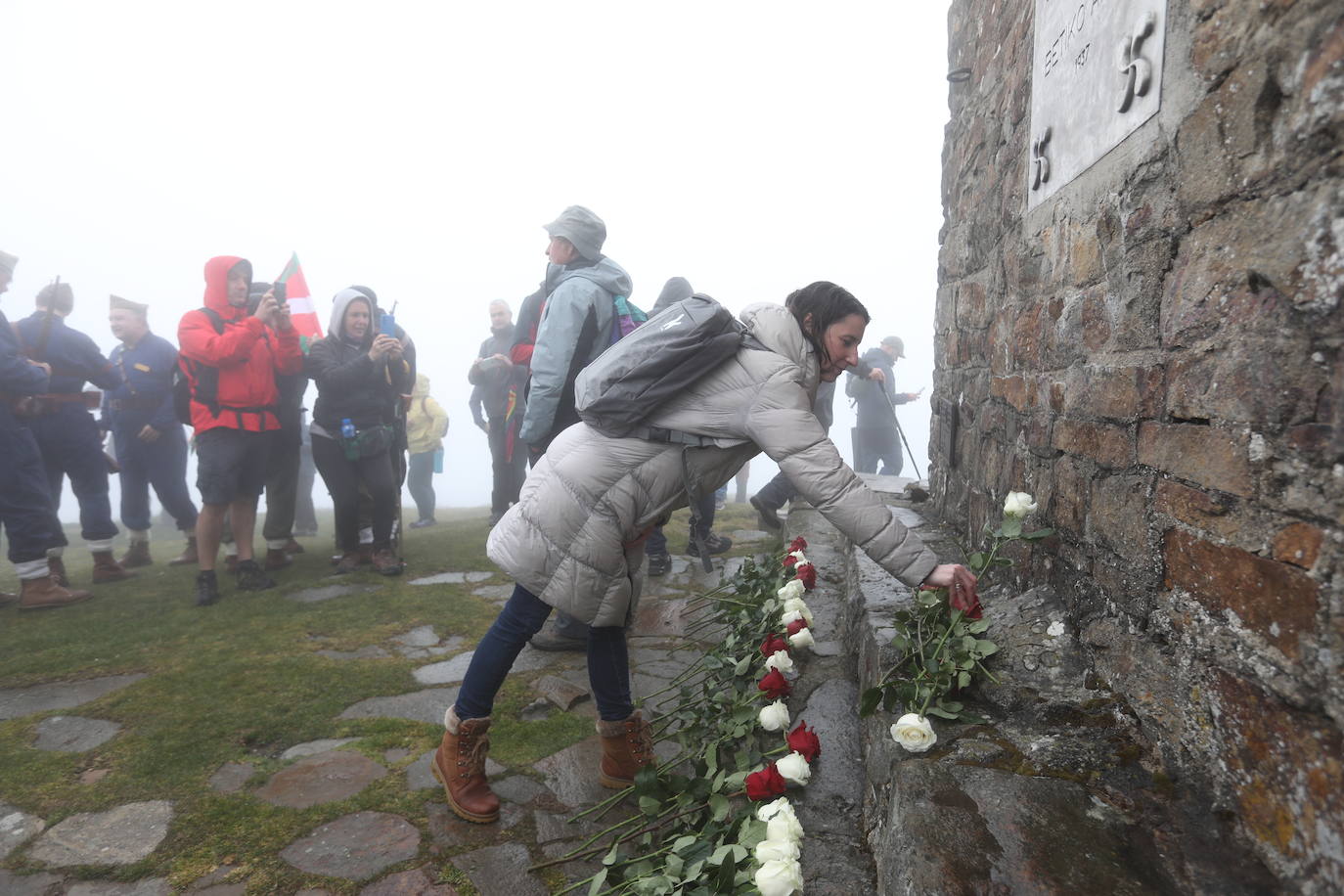 Fotos: Homenaje a los gudaris en el monte Saibigain