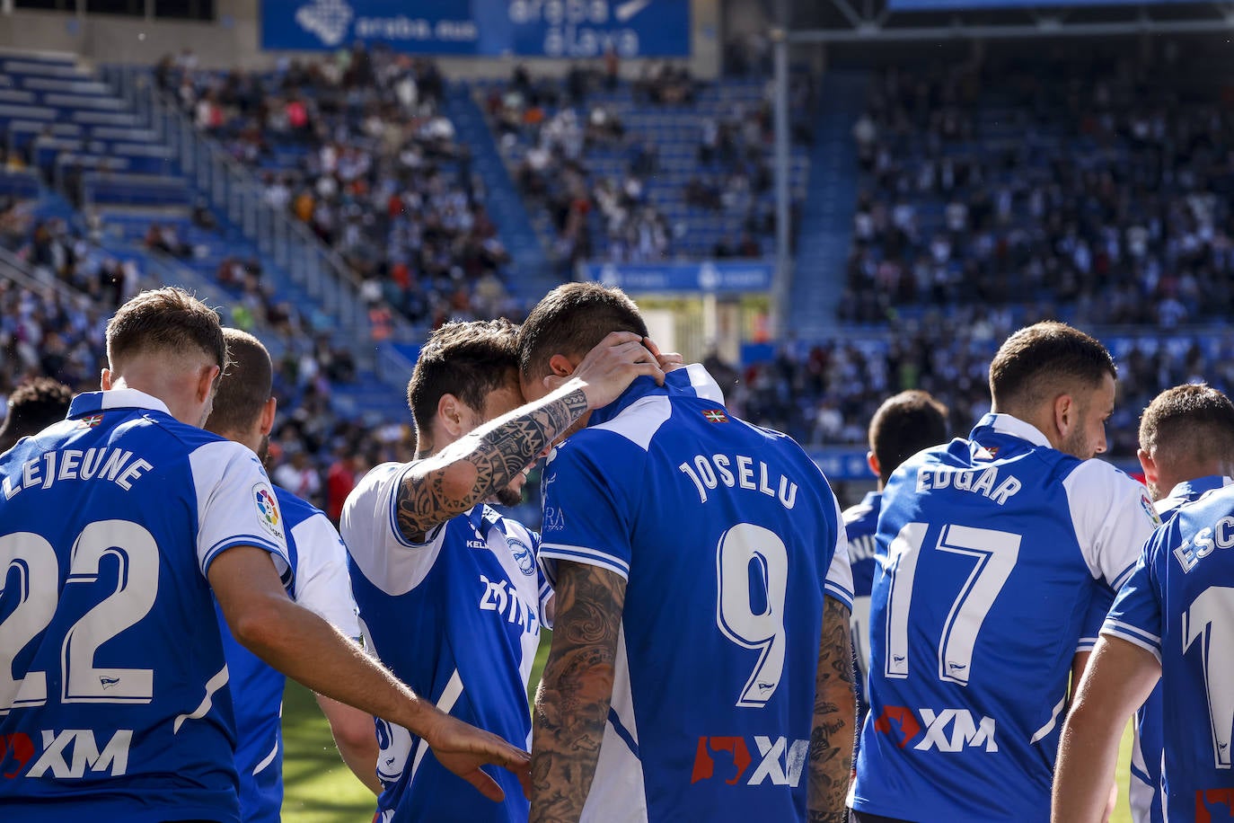 Fotos: Las mejores imágenes del Alavés-Rayo Vallecano