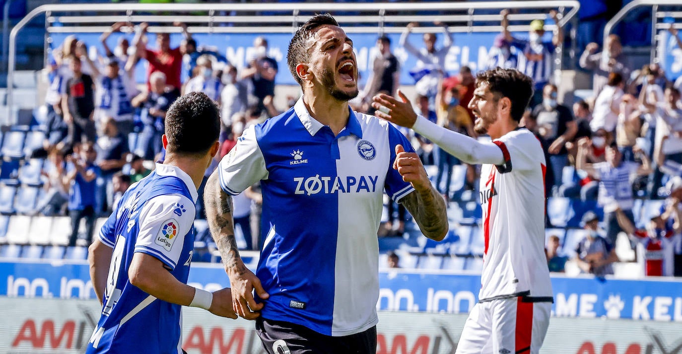 Fotos: Las mejores imágenes del Alavés-Rayo Vallecano