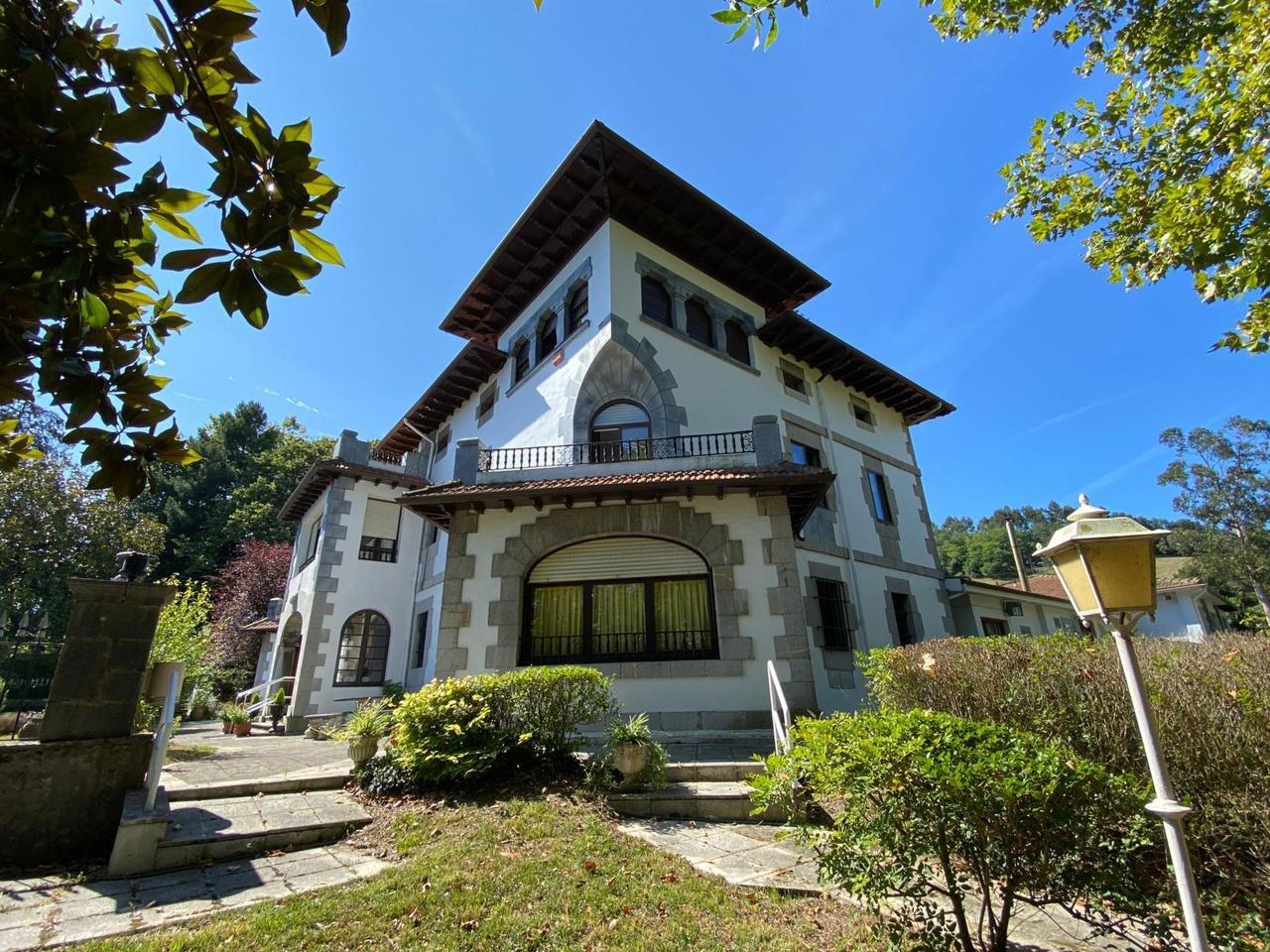 Entre dos culturas en Dima