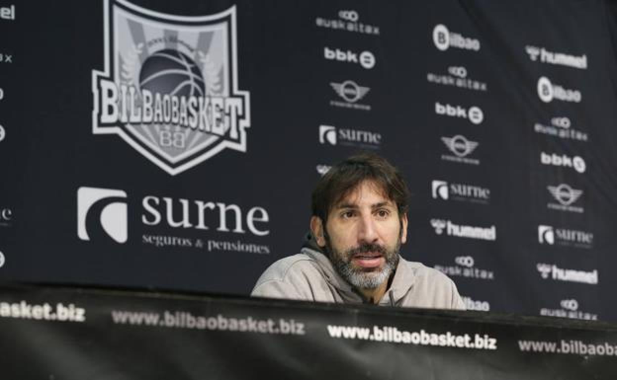 Mumbrú, en rueda de prensa. 