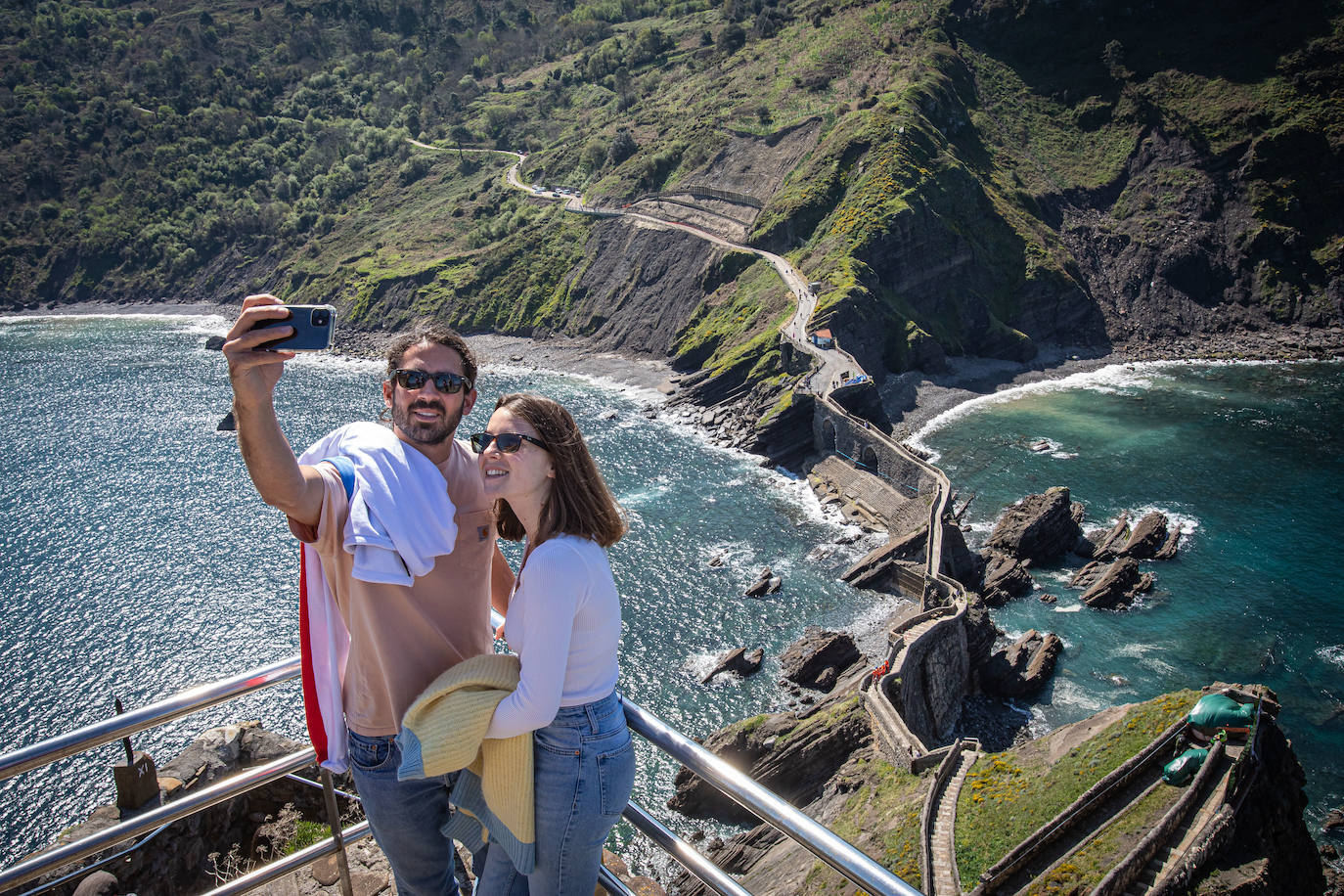 Fotos: Reabre la ermira de San Juan de Gaztelugatxe