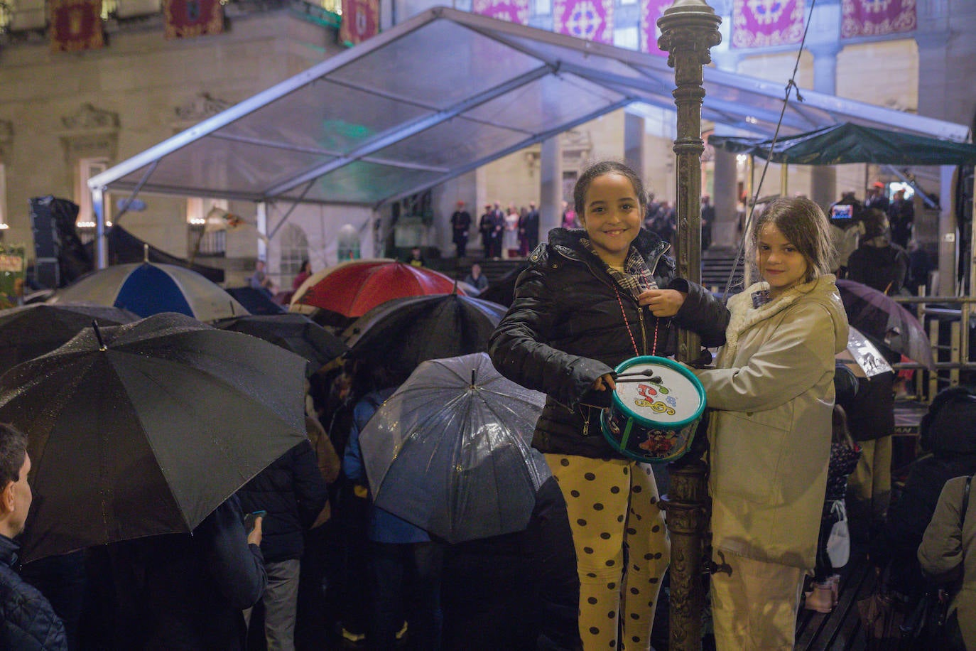 Fotos: La retreta en el Ayuntamiento y la Diputación