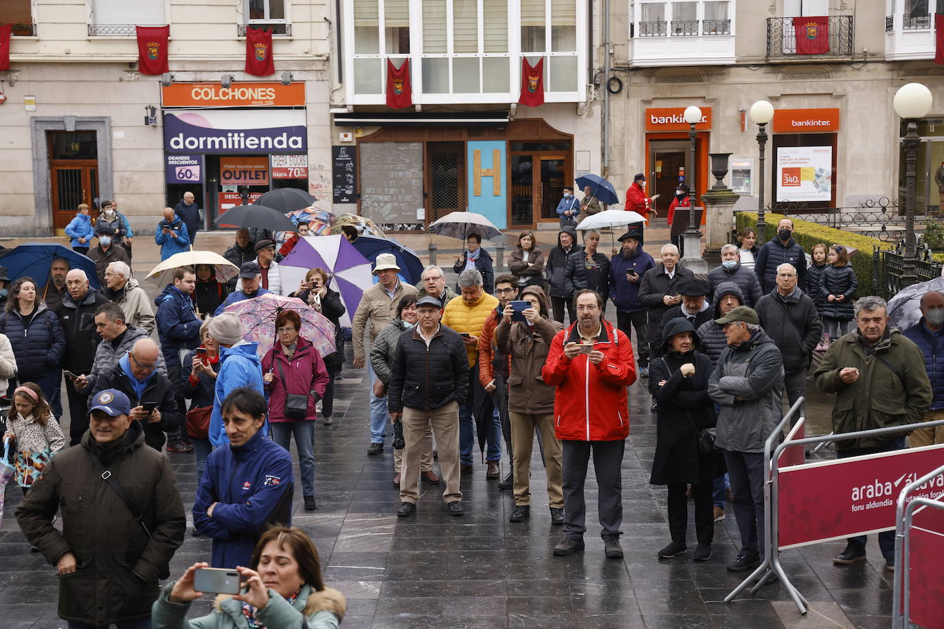 Fotos: Álava se despierta al ritmo del zortziko