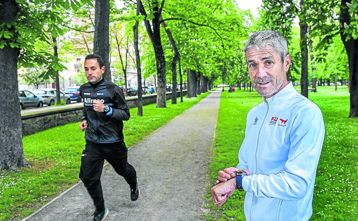 Pablo García y Martín Fiz entrenan en El Prado.