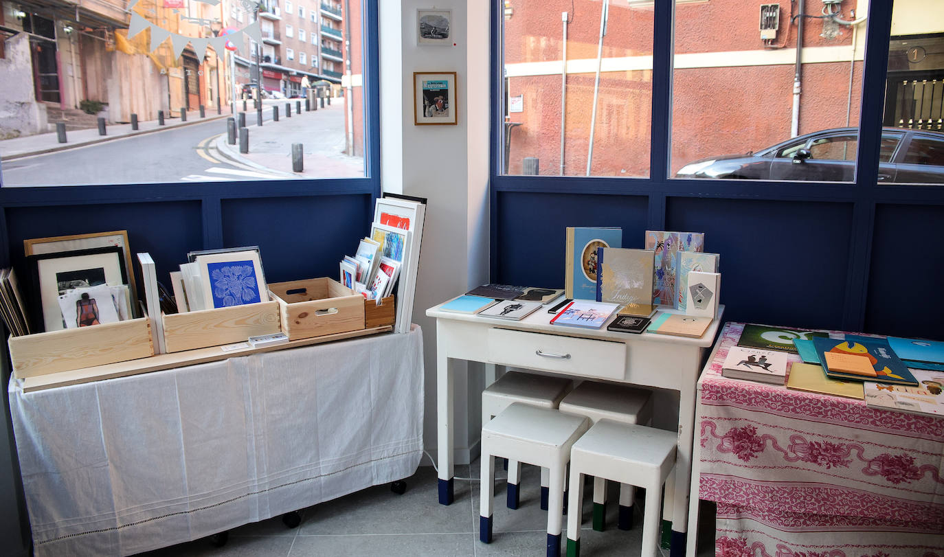 Fotos: Una antigua lechería convertida en la librería más &#039;cool&#039; de Uribarri