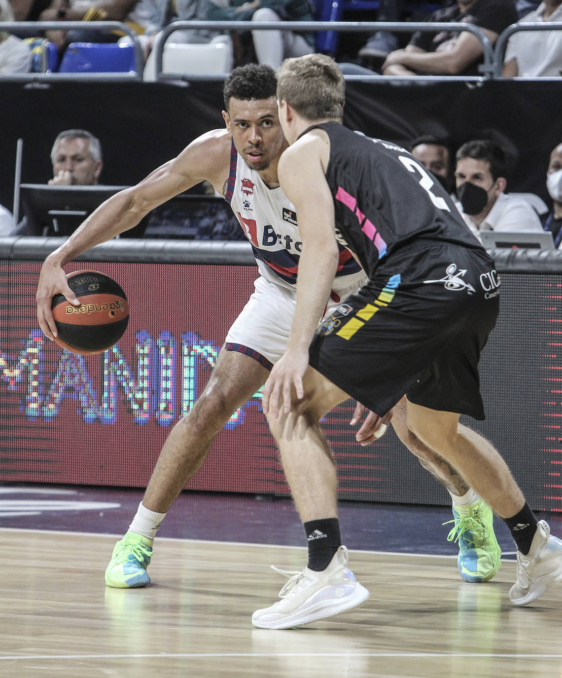 Fotos: Tenerife - Baskonia, en imágenes