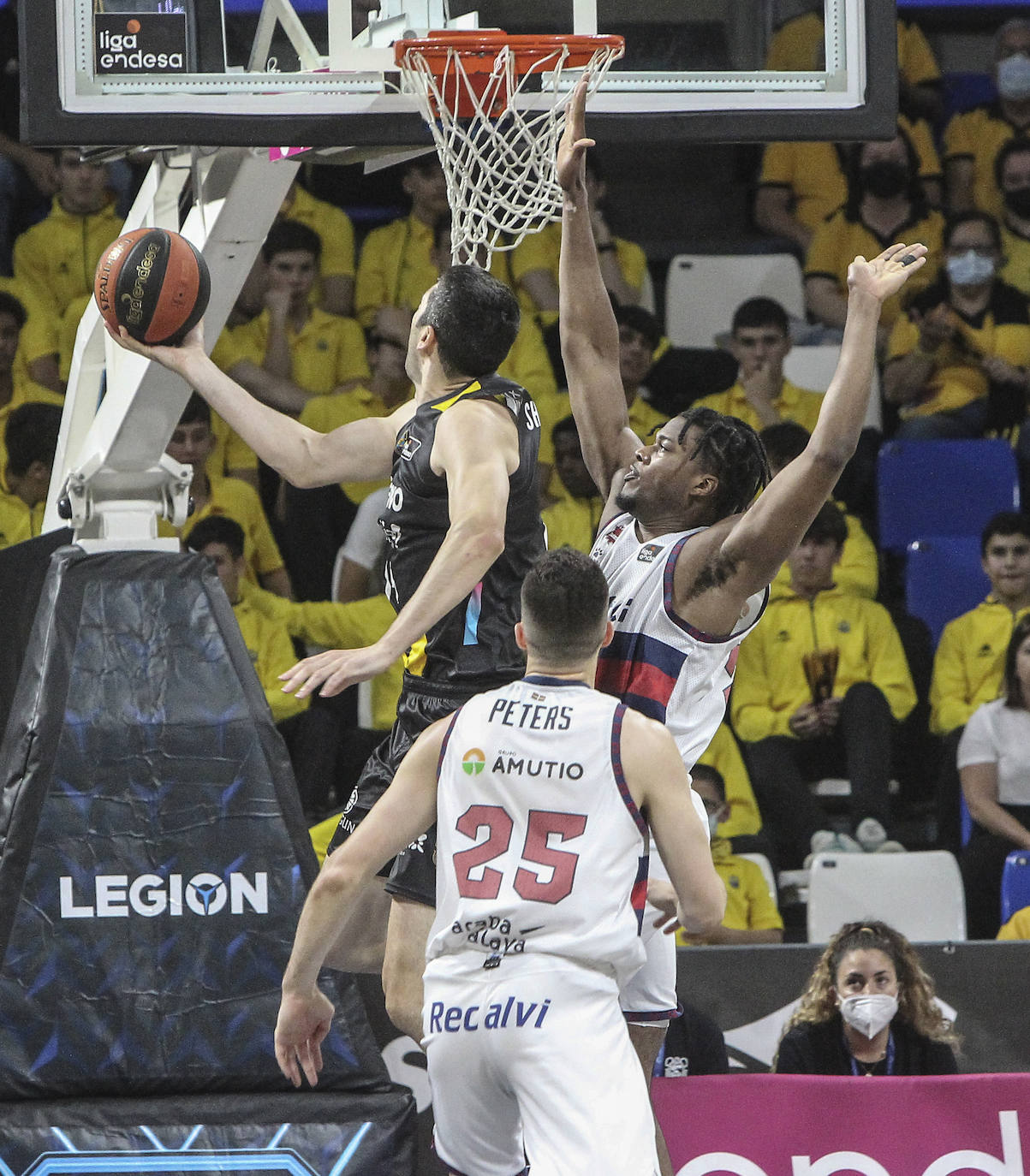 Fotos: Tenerife - Baskonia, en imágenes