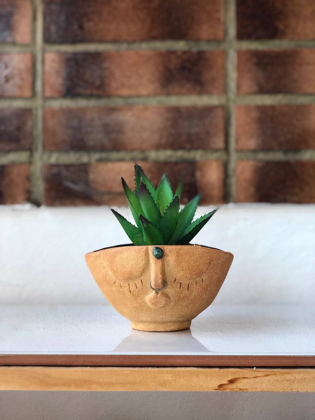 Fotos: Una profesora de Algorta crea originales jarrones inspirados en las historias de sus alumnos