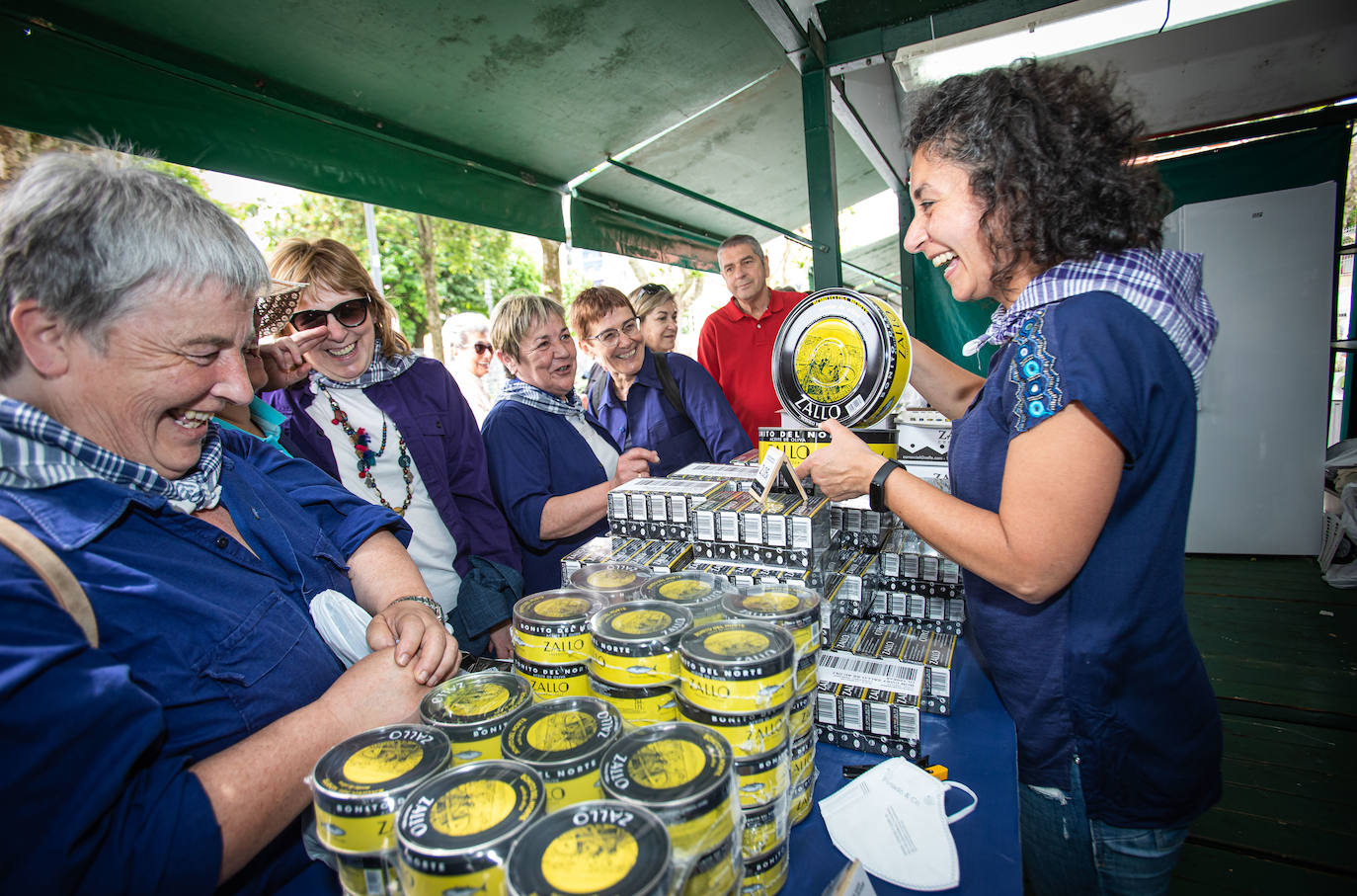 Fotos: Las mejores imágenes de la Feria del Pescado de Bermeo