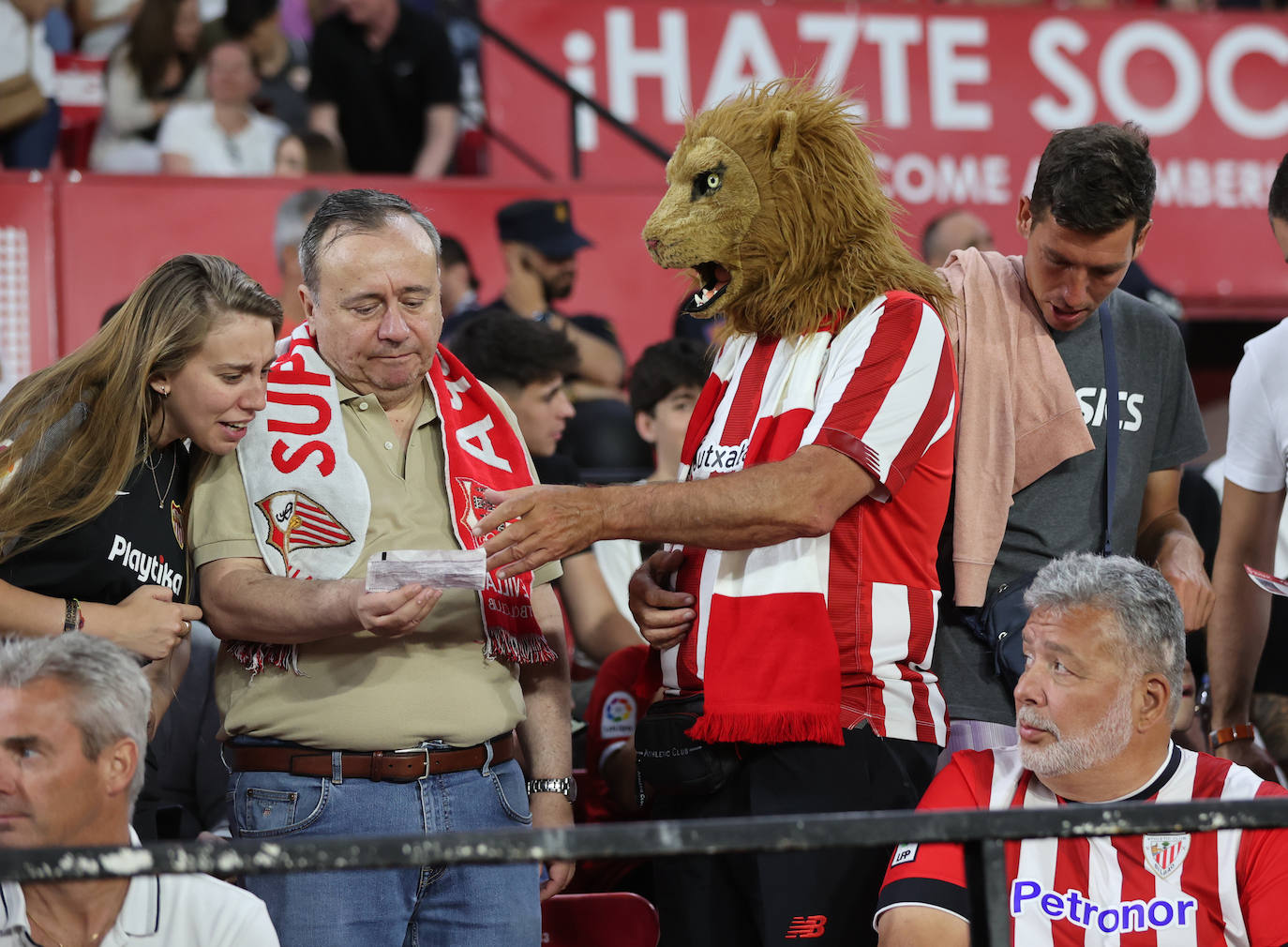 Fotos: Las mejores imágenes entre el Sevilla y el Athletic
