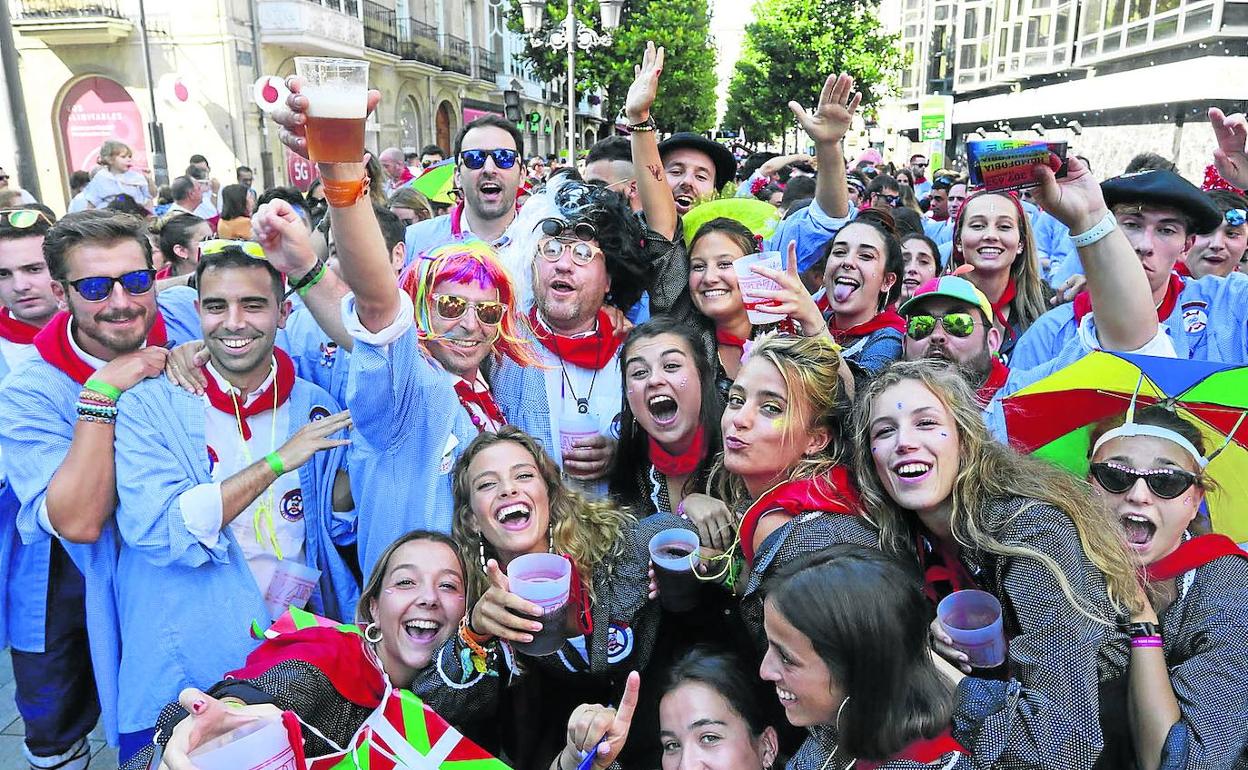 comida crédito considerado Las cuadrillas de blusas recuperan todos sus actos para unas fiestas  «normales» | El Correo