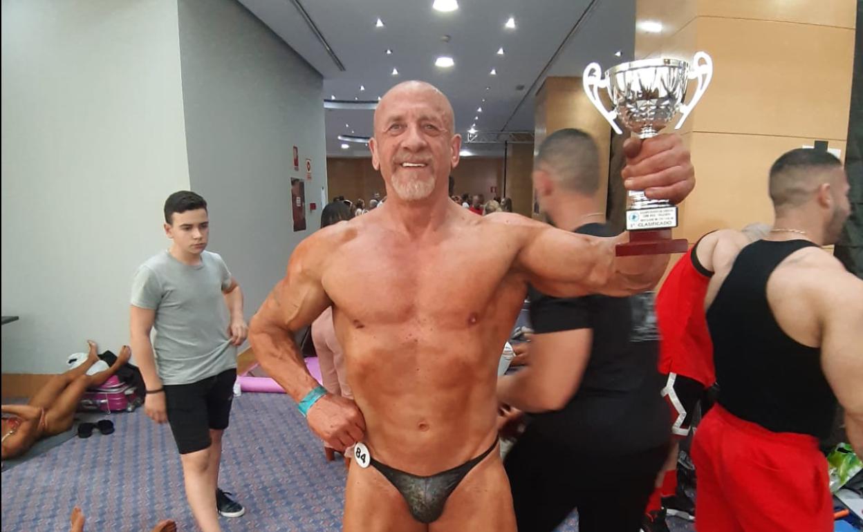 Andrés Blasco: El bilbaíno Andrés Blasco, campeón de Europa máster de fisioculturismo