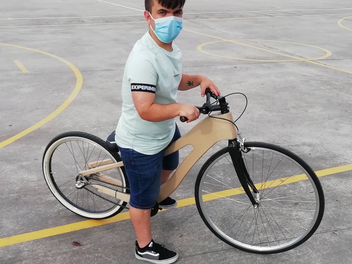 Fotos: Las bicicletas de madera más &#039;cool&#039; de Bizkaia vuelven con fuerza