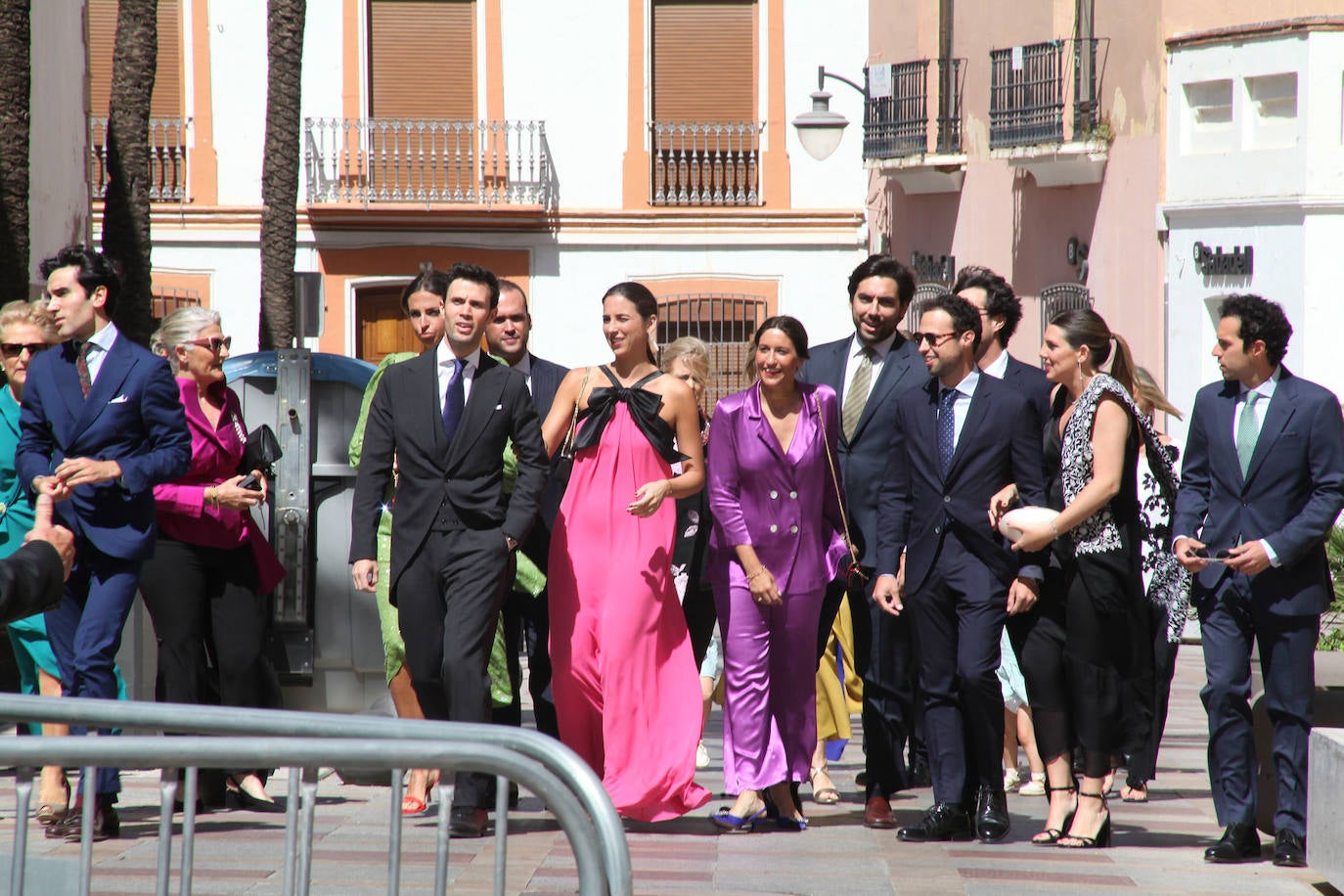 Fotos: Los looks más elegantes de las invitadas a la boda de Marta Lozano