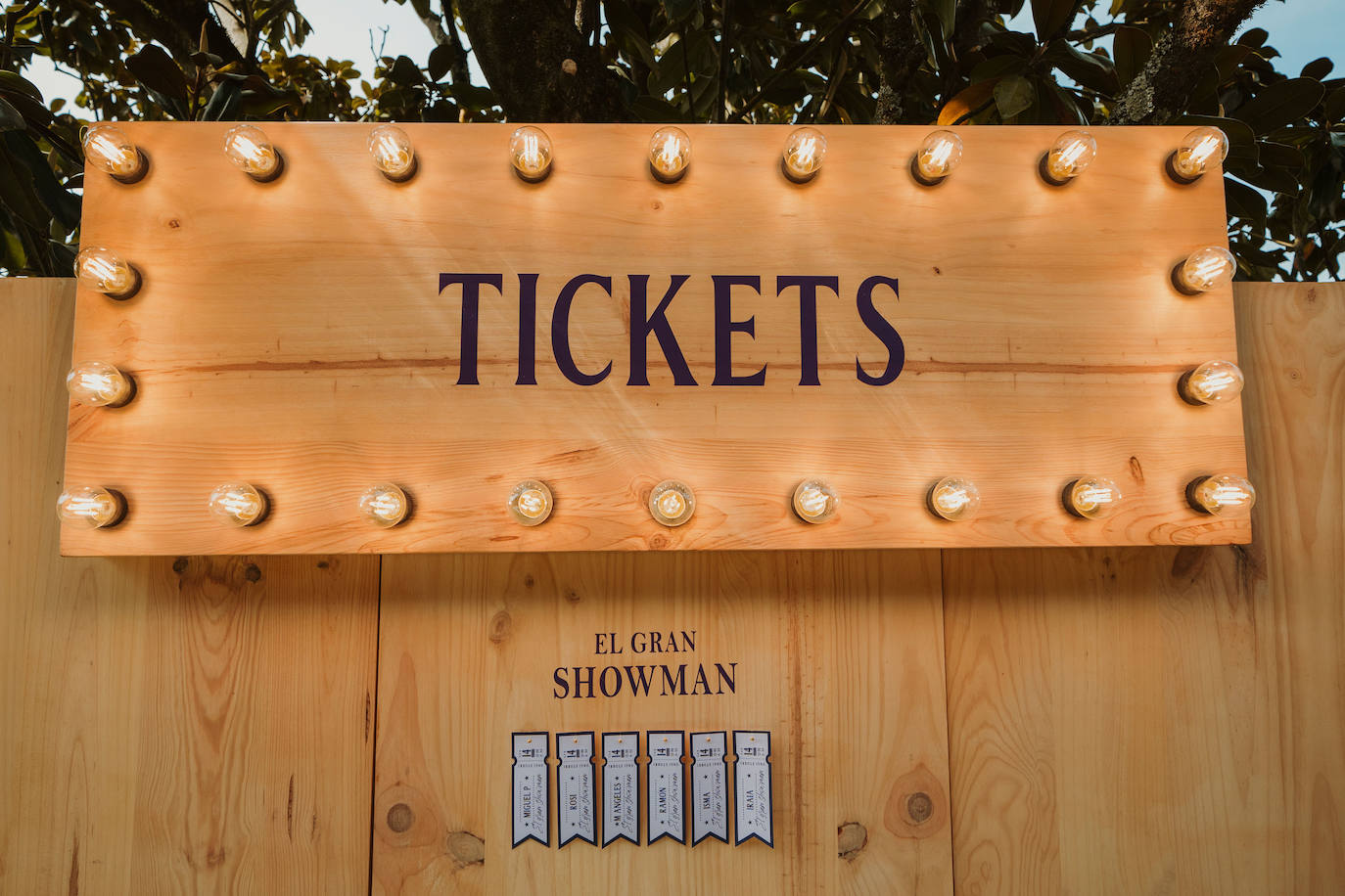 Fotos: La boda circense de Isma, de &#039;El Conquistador del Caribe&#039;, e Iraia en el Valle de Arratia