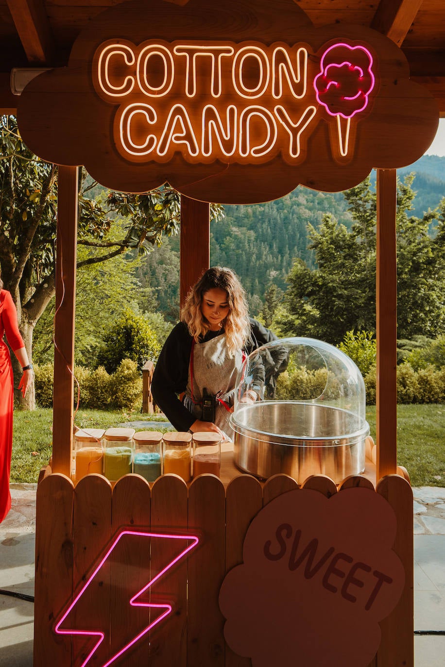 Fotos: La boda circense de Isma, de &#039;El Conquistador del Caribe&#039;, e Iraia en el Valle de Arratia
