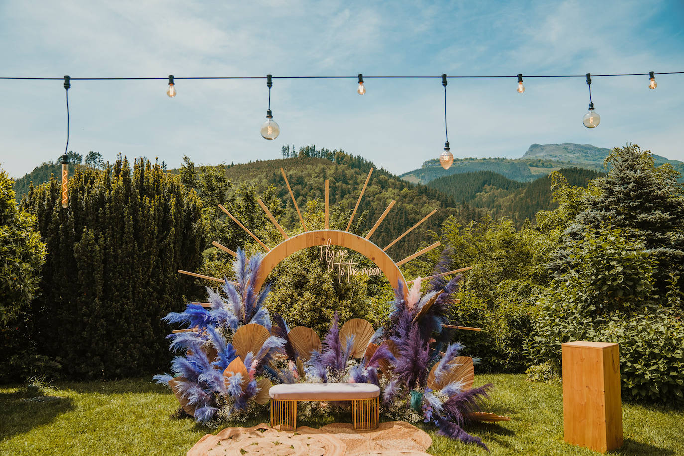 Fotos: La boda circense de Isma, de &#039;El Conquistador del Caribe&#039;, e Iraia en el Valle de Arratia