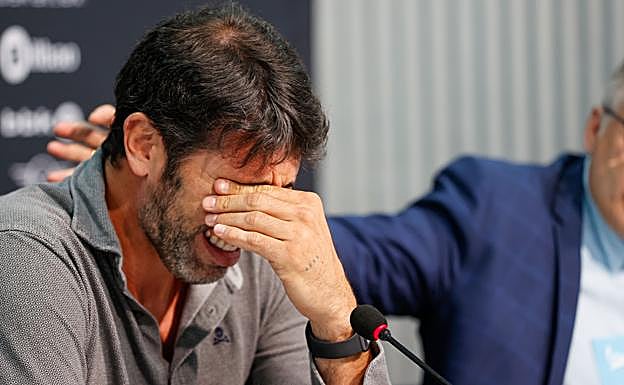 El adiós de Mumbrú al Bilbao Basket entre lágrimas: «Me siento una parte más de aquí»