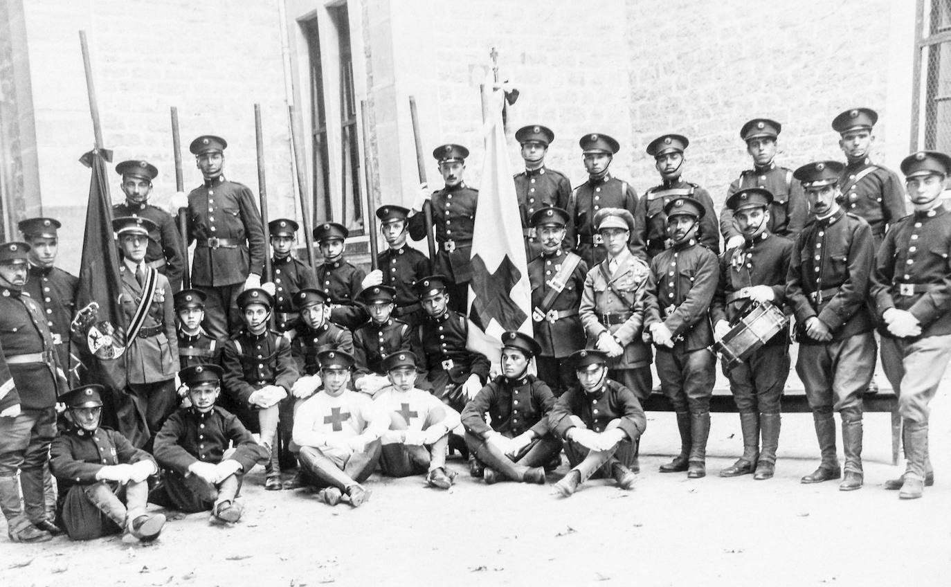 Fotos: Siglo y medio de vidas salvadas y reconstruidas