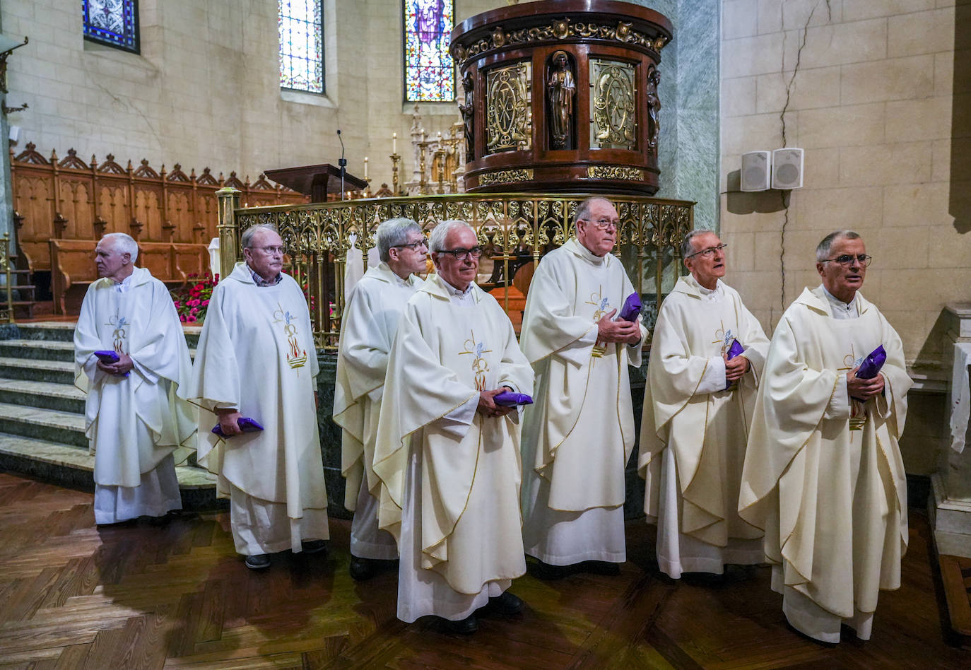Fotos: Diez sacerdotes celebran sus 50 años al servicio de la Iglesia