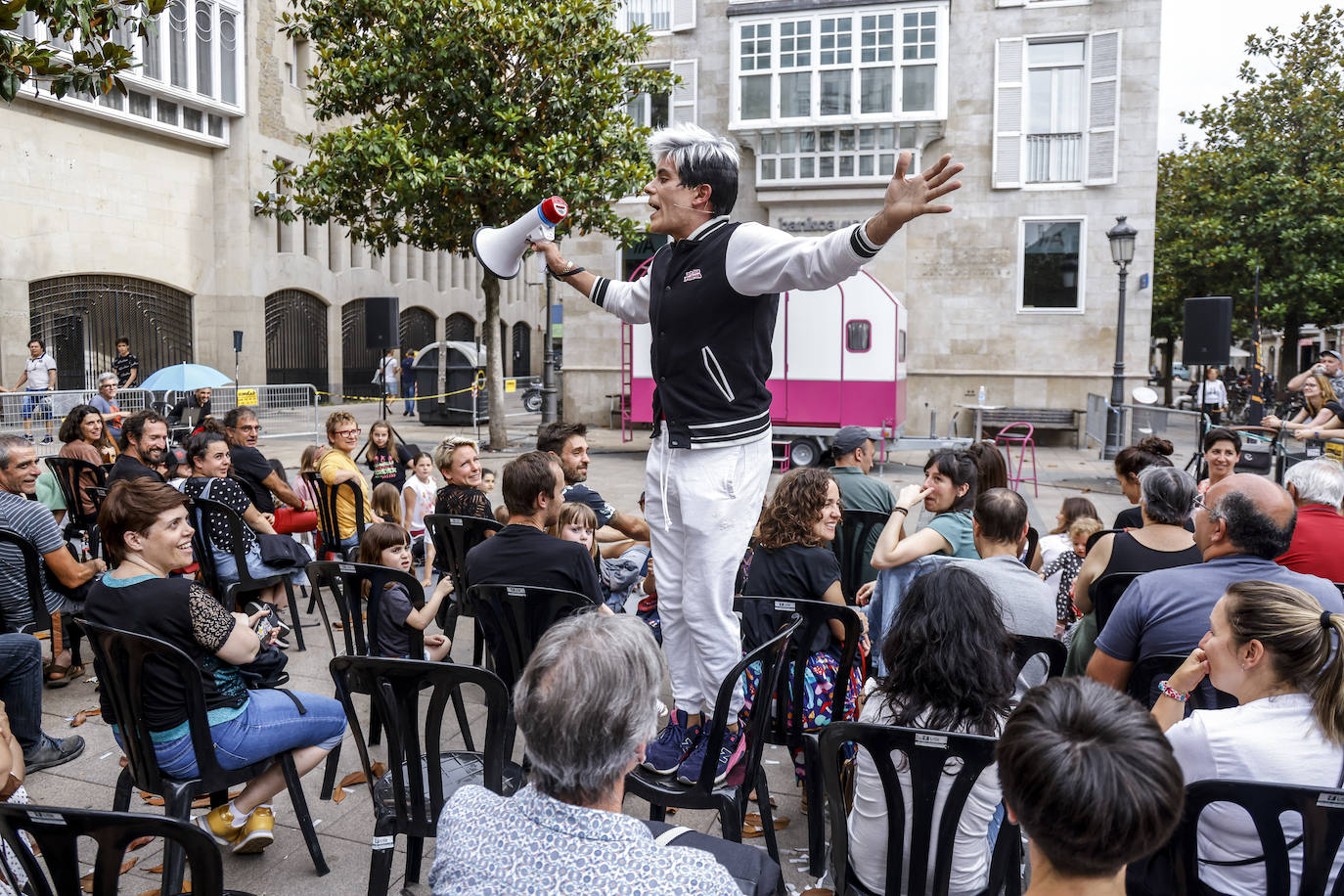 Fotos: Así ha sido el sábado cargado de espectáculos por Kaldearte en Vitoria