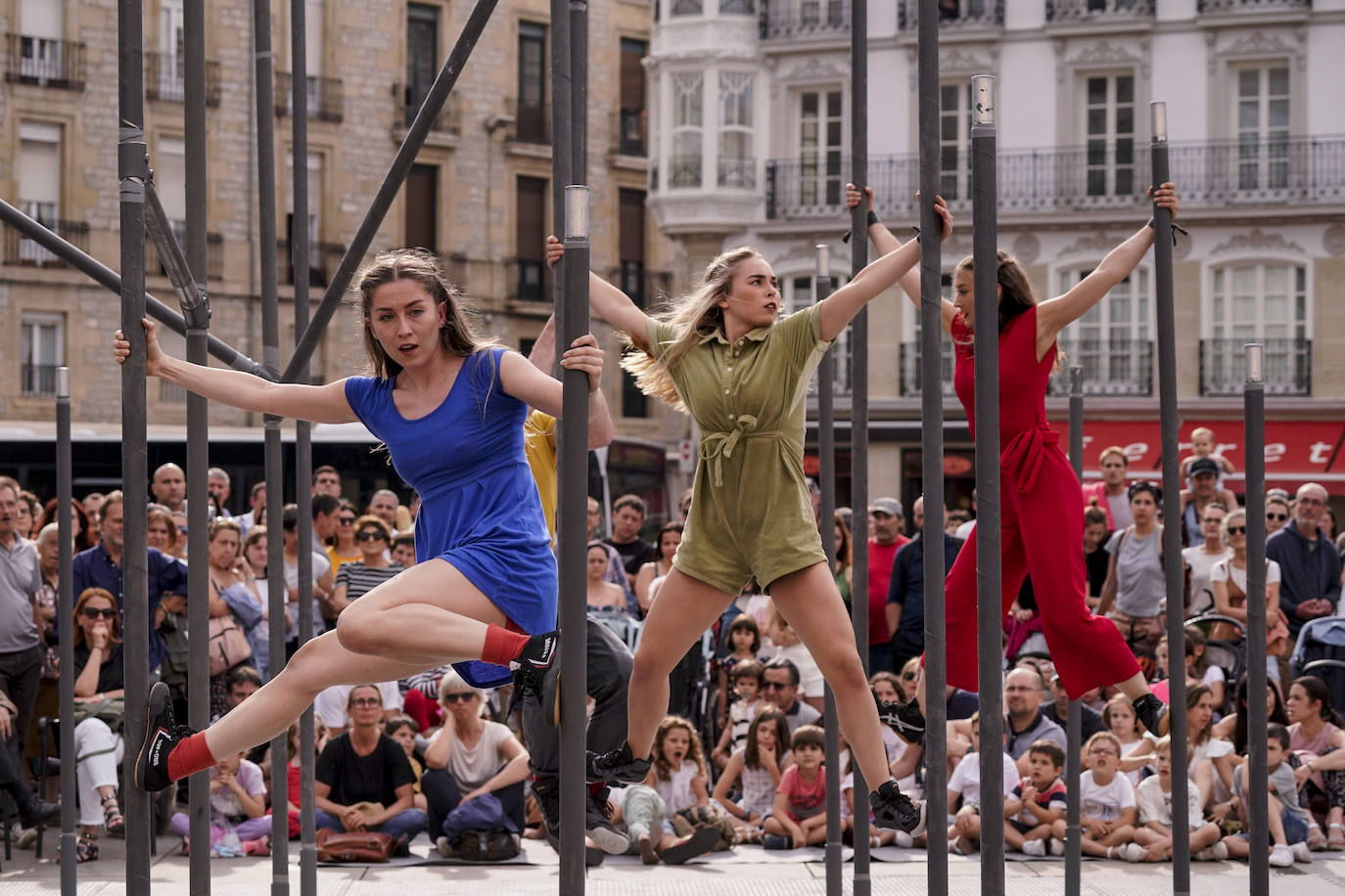 Fotos: Así ha sido el sábado cargado de espectáculos por Kaldearte en Vitoria