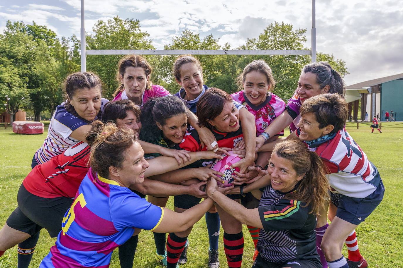 Fotos: Más de 200 madres participan en la tercera edición de la Mater Series en Vitoria