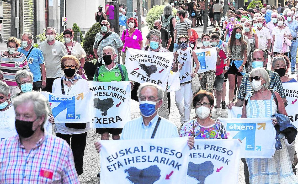 Manifestación a favor del traslado de los presos de ETA a Euskadi y Navarra. 