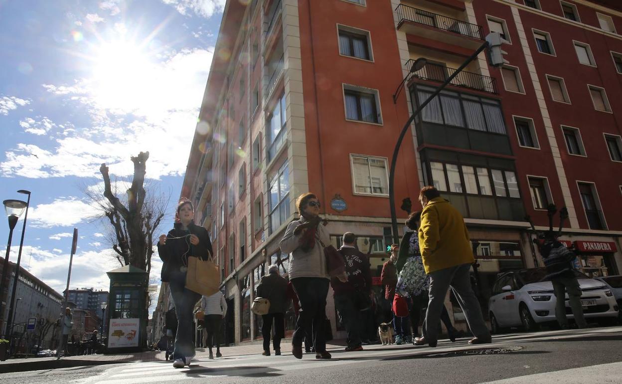 «Le seguí porque vi cómo daba un tortazo a la mujer y la cogía del cuello»