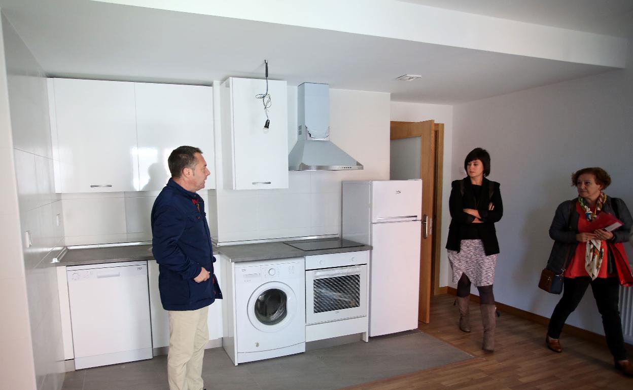 Lonjas municipales reconvertidas en viviendas públicas en Bilbao