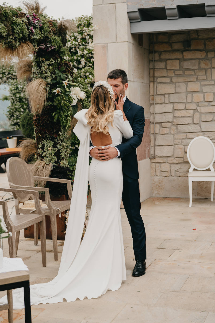 Fotos: Sí, es posible transformar un &#039;look bridal&#039; solo con los accesorios: la novia vizcaína que lo consiguió