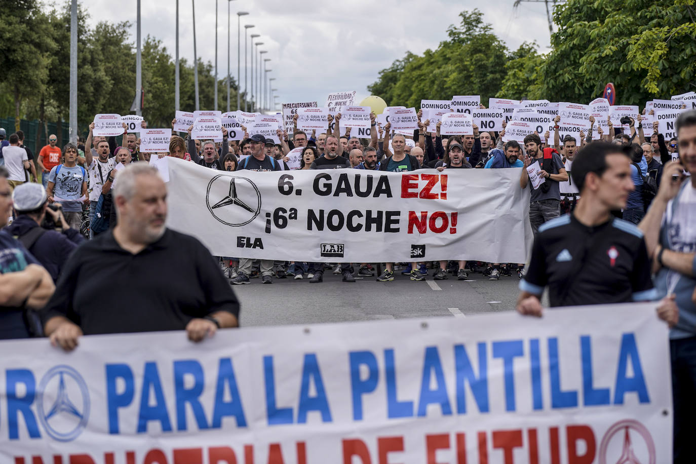 Fotos: La huelga en Mercedes arranca sin incidentes y con «gran respaldo de la plantilla», dicen los sindicatos