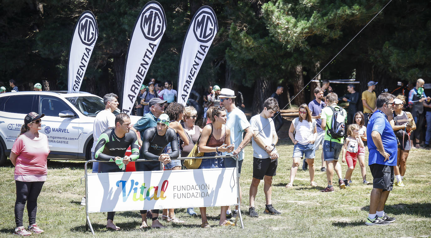 Fotos: Las mejores imágenes del triatlón de Legutio