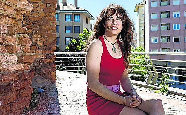 Aitzole Araneta, retratada esta semana en la plaza Saralegi de Bilbao.