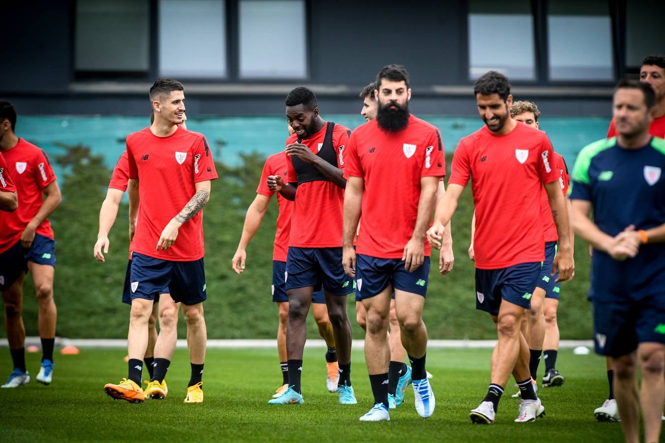 Fotos: El Athletic vuelve a los entrenamientos con Valverde al frente