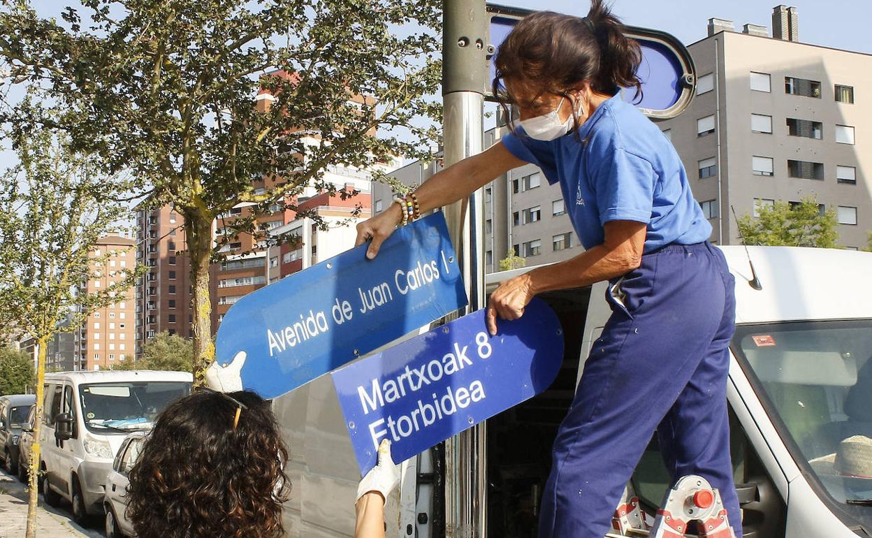 Un cambio de nombre a una calle en Vitoria hace dos años. 