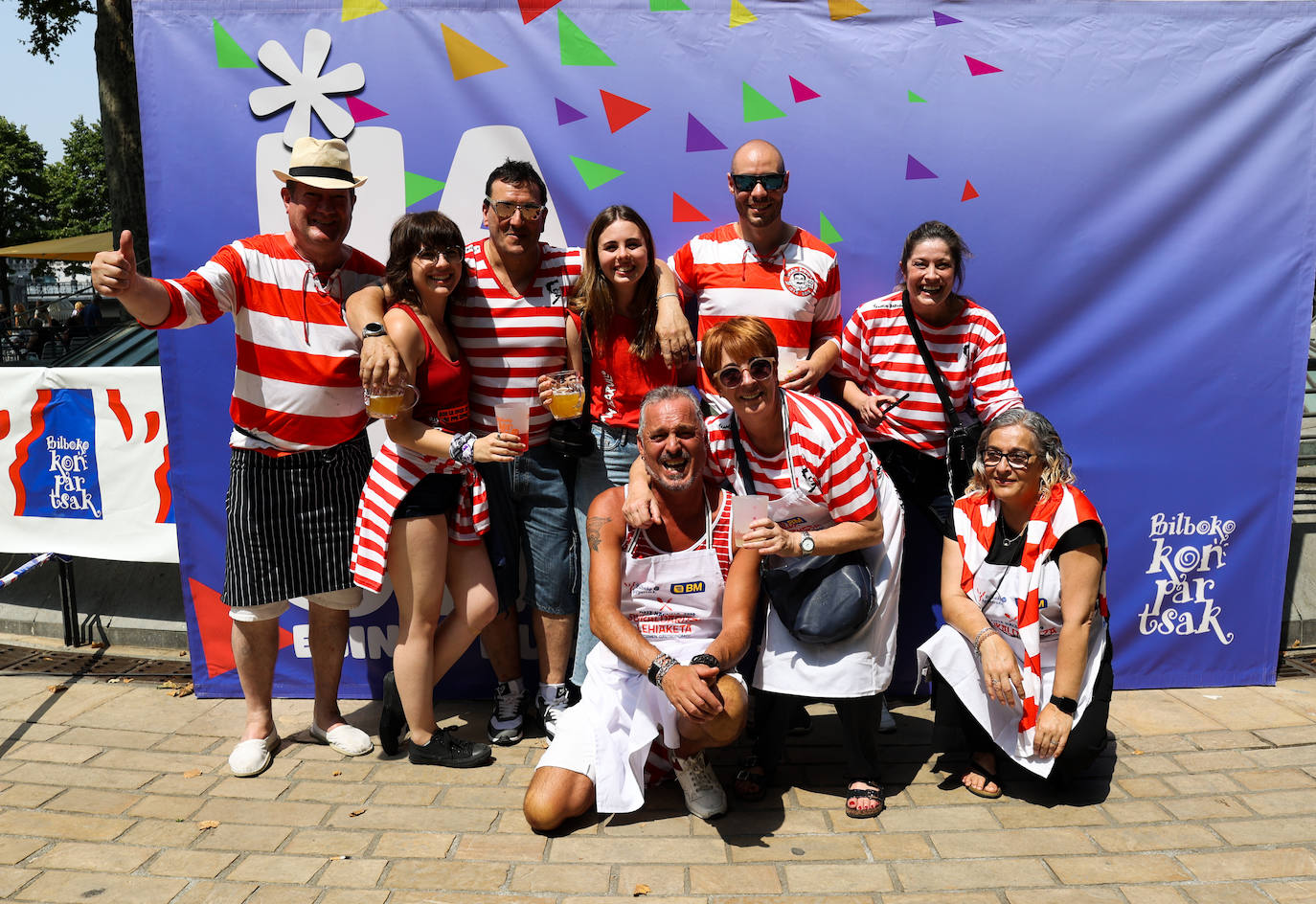 Fotos: Las comparsas de Bilbao celebran su día a un mes de Aste Nagusia