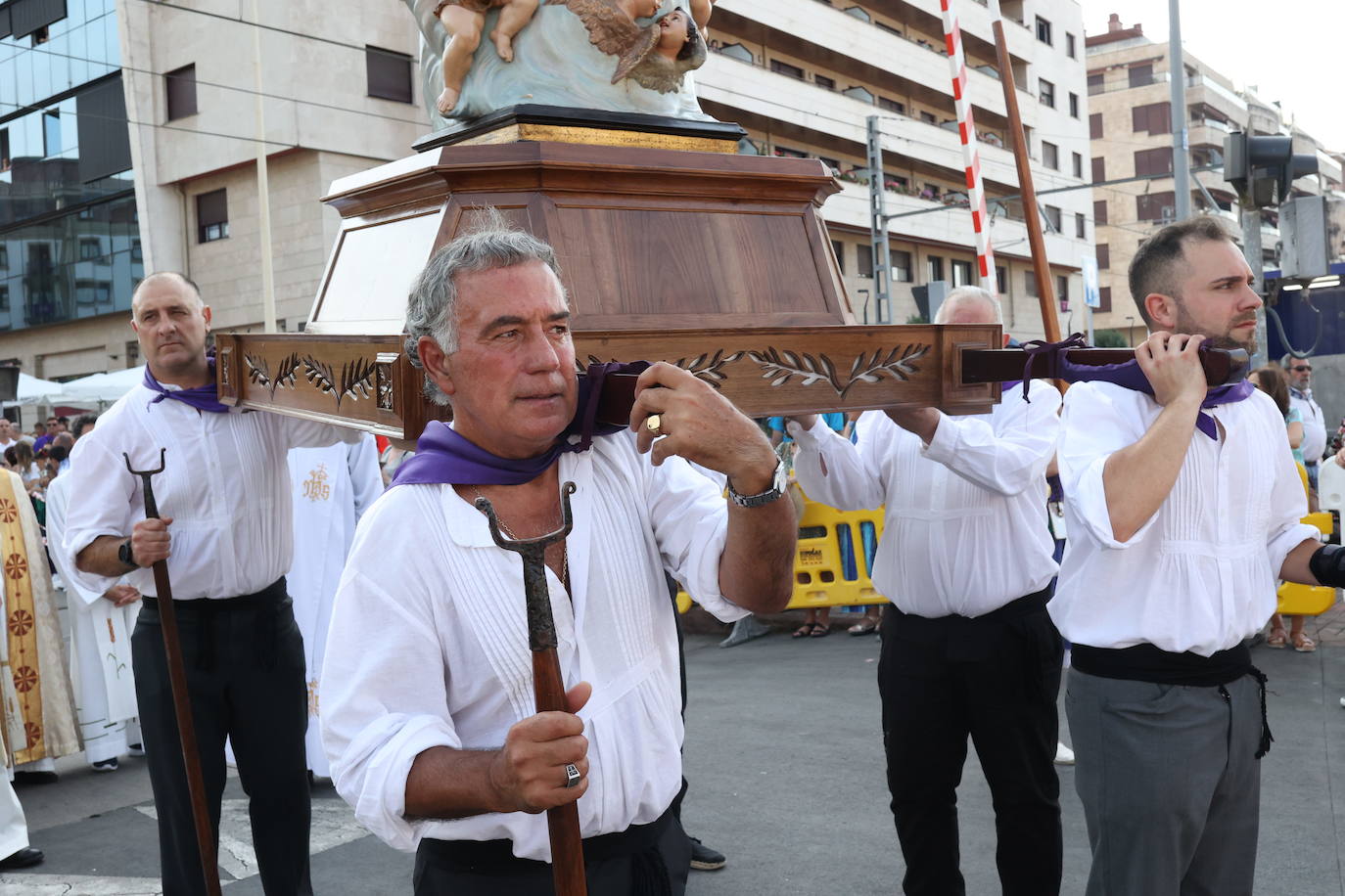 Fotos: Santurtzi rinde homenaje a la Virgen del Carmen