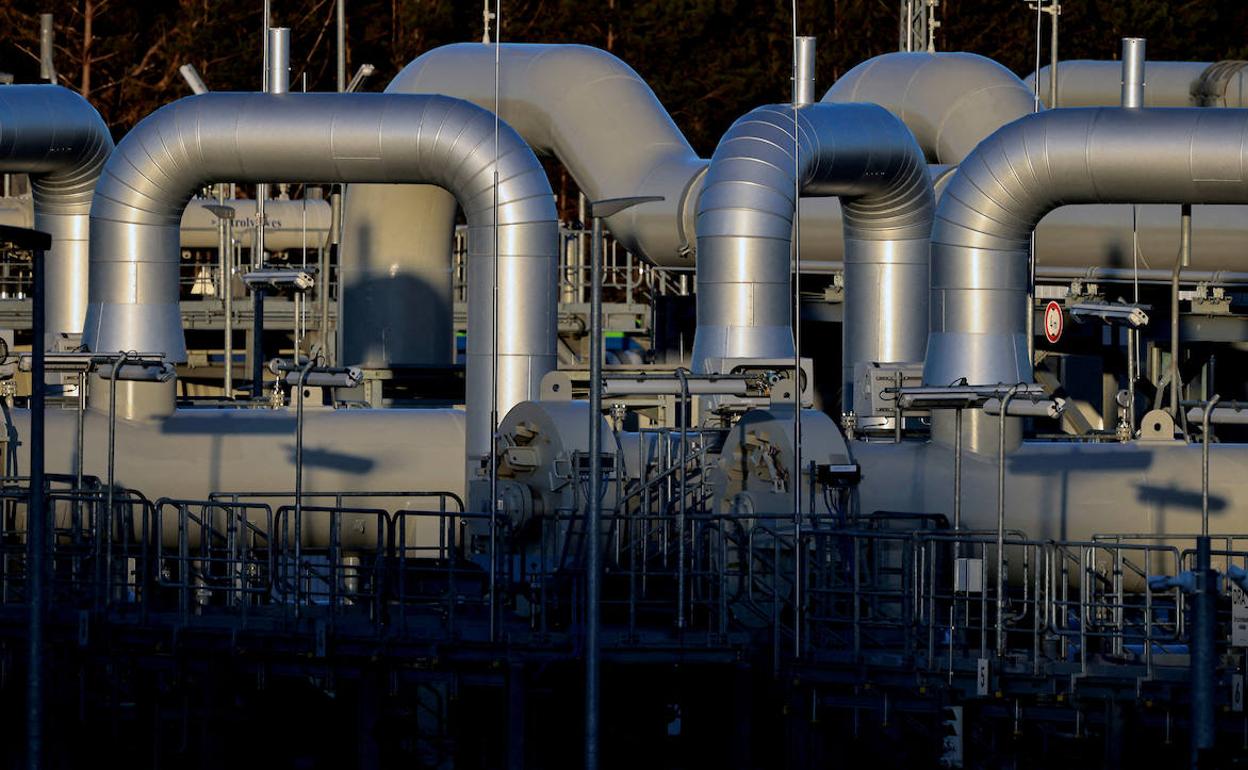 España capta apoyos ante la compleja negociación europea para recortar gas El Correo