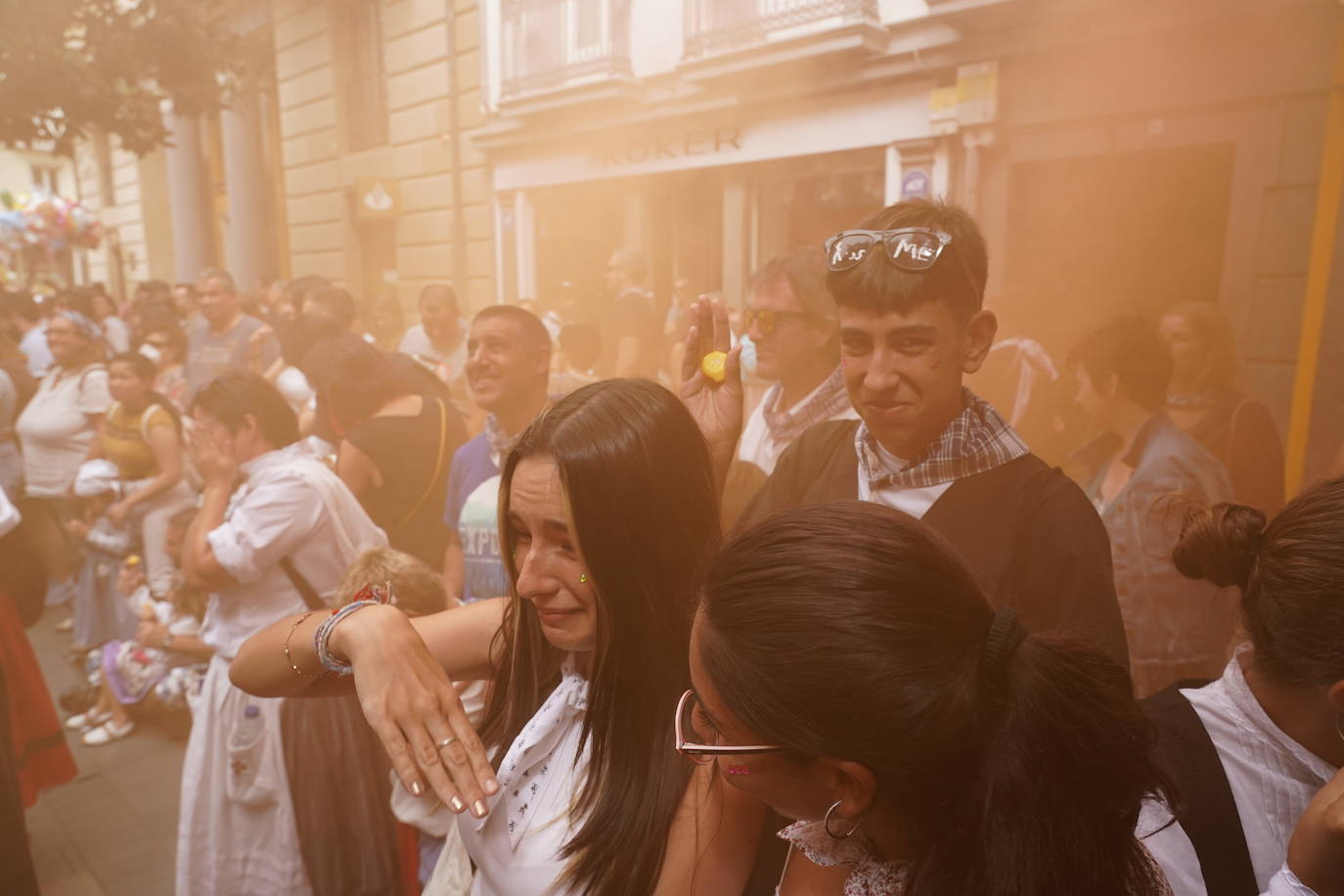 Fotos: Búscate en las fotos del Día del Blusa y la Neska de Vitoria