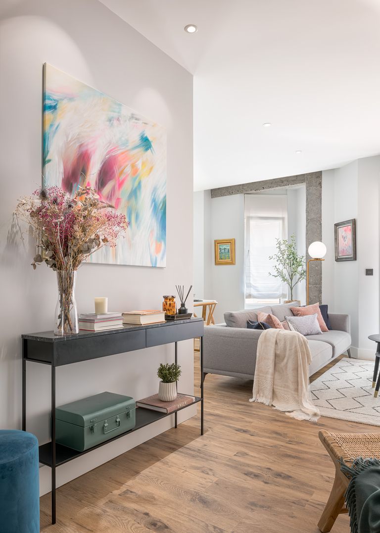 Fotos: Un piso viejo del Ensanche convertido en una casa de revista para un matrimonio y su hijo