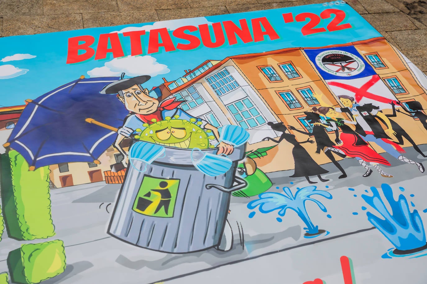 Fotos: Vuelta al humor y la ironía en las pancartas de la Federación de Blusas y Neskas