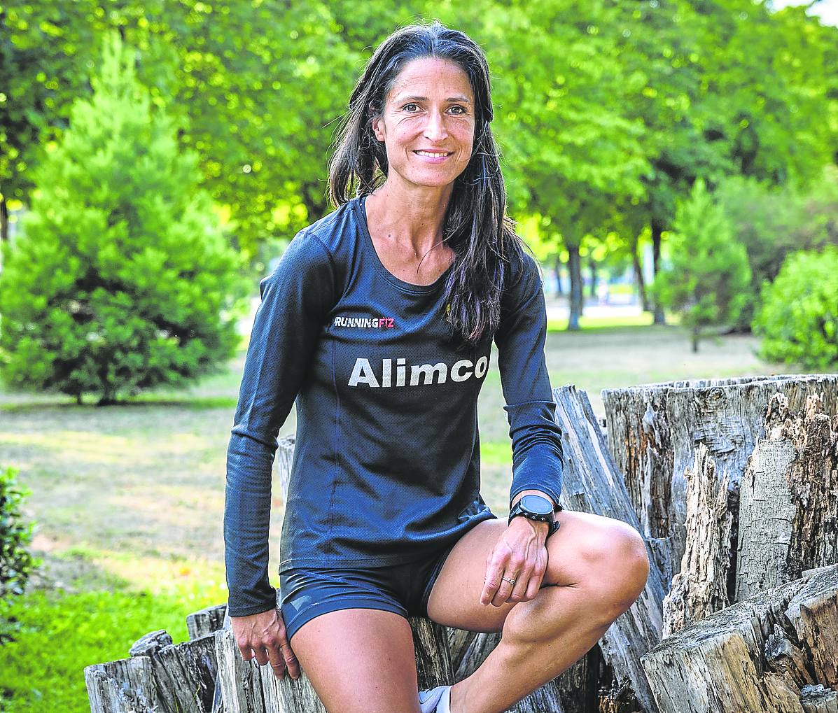 Elena Loyo, en Vitoria días antes de partir a Múnich con la selección española de atletismo.