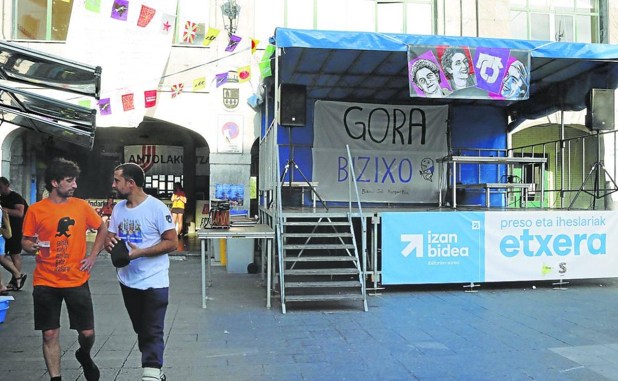 Una agente de la Policía vasca fue vetada en las fiestas de Mutriku el pasado julio. 