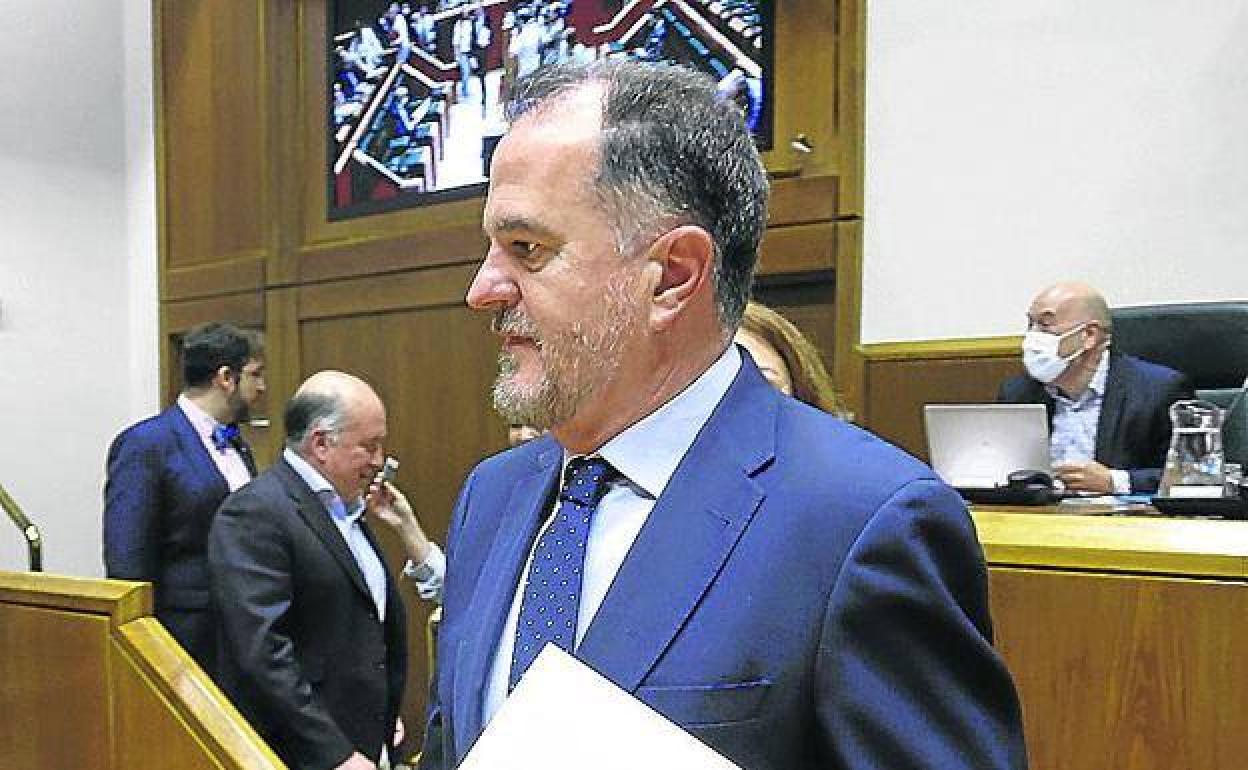 El líder del PP vasco, Carlos Iturgaiz. 