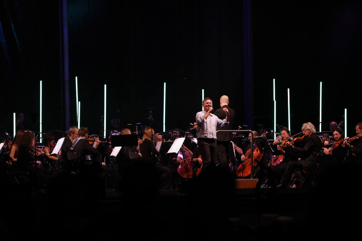 Fotos: El concierto de Mikel Urdangarin junto a la BOS ayer en Abandoibarra