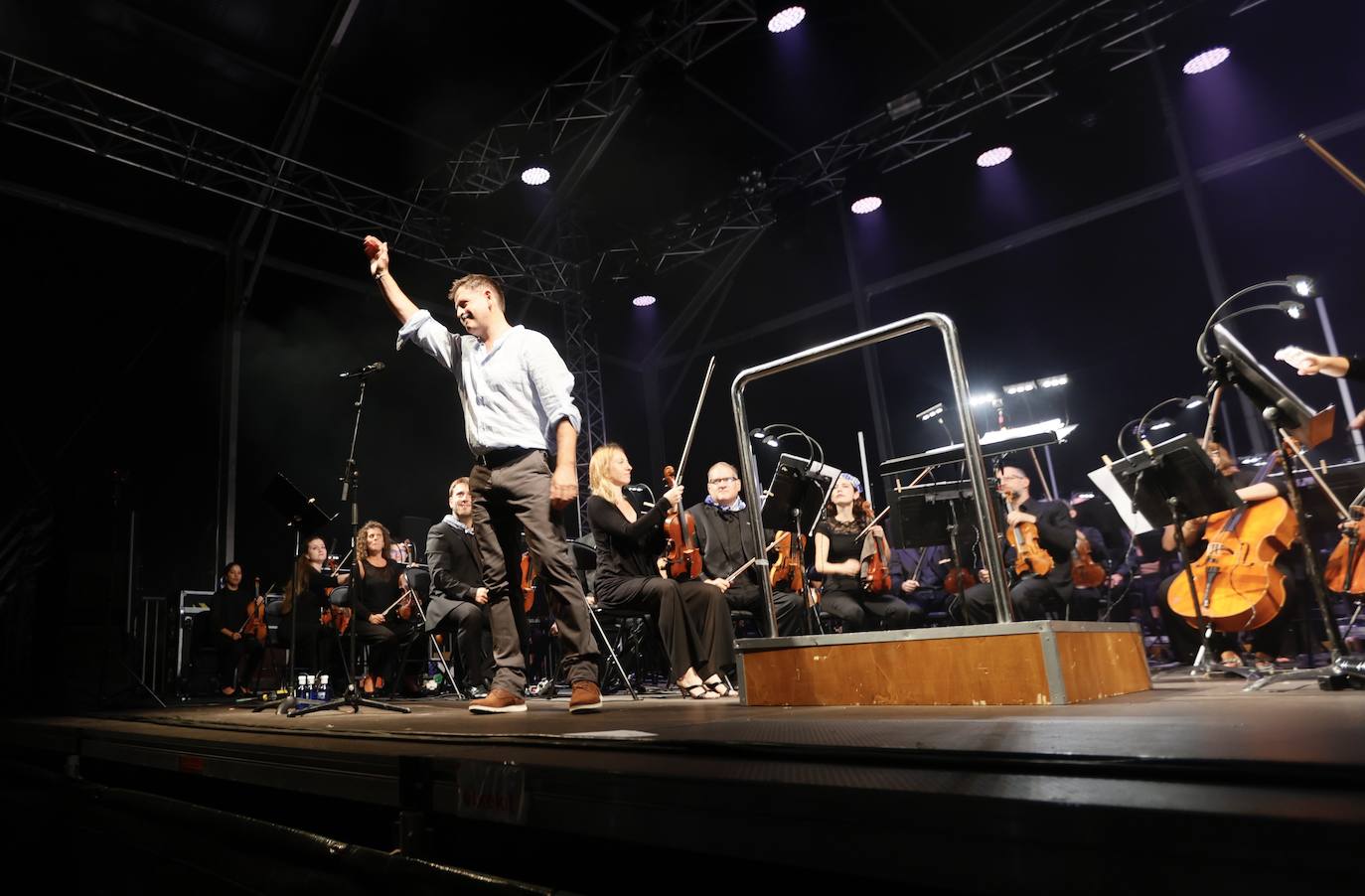 Fotos: El concierto de Mikel Urdangarin junto a la BOS ayer en Abandoibarra