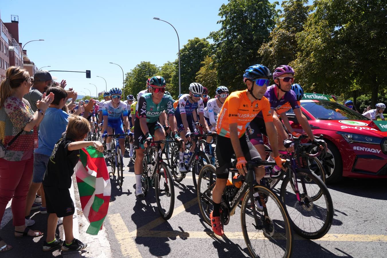 Fotos: Las mejores fotos de la cuarta etapa de La Vuelta en Álava