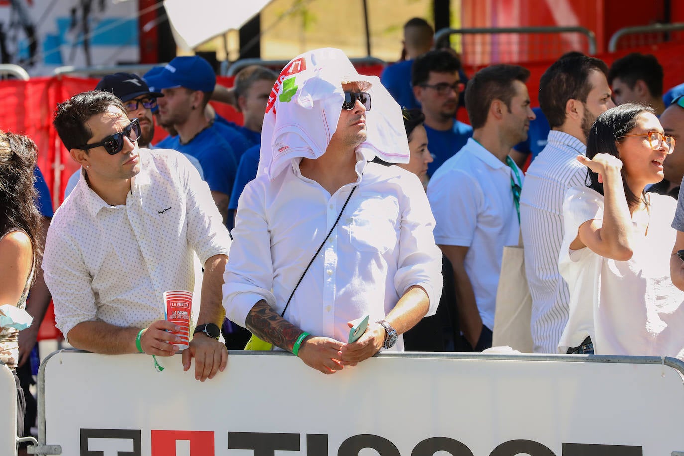 Fotos: Las mejores fotos de la cuarta etapa de La Vuelta en Álava